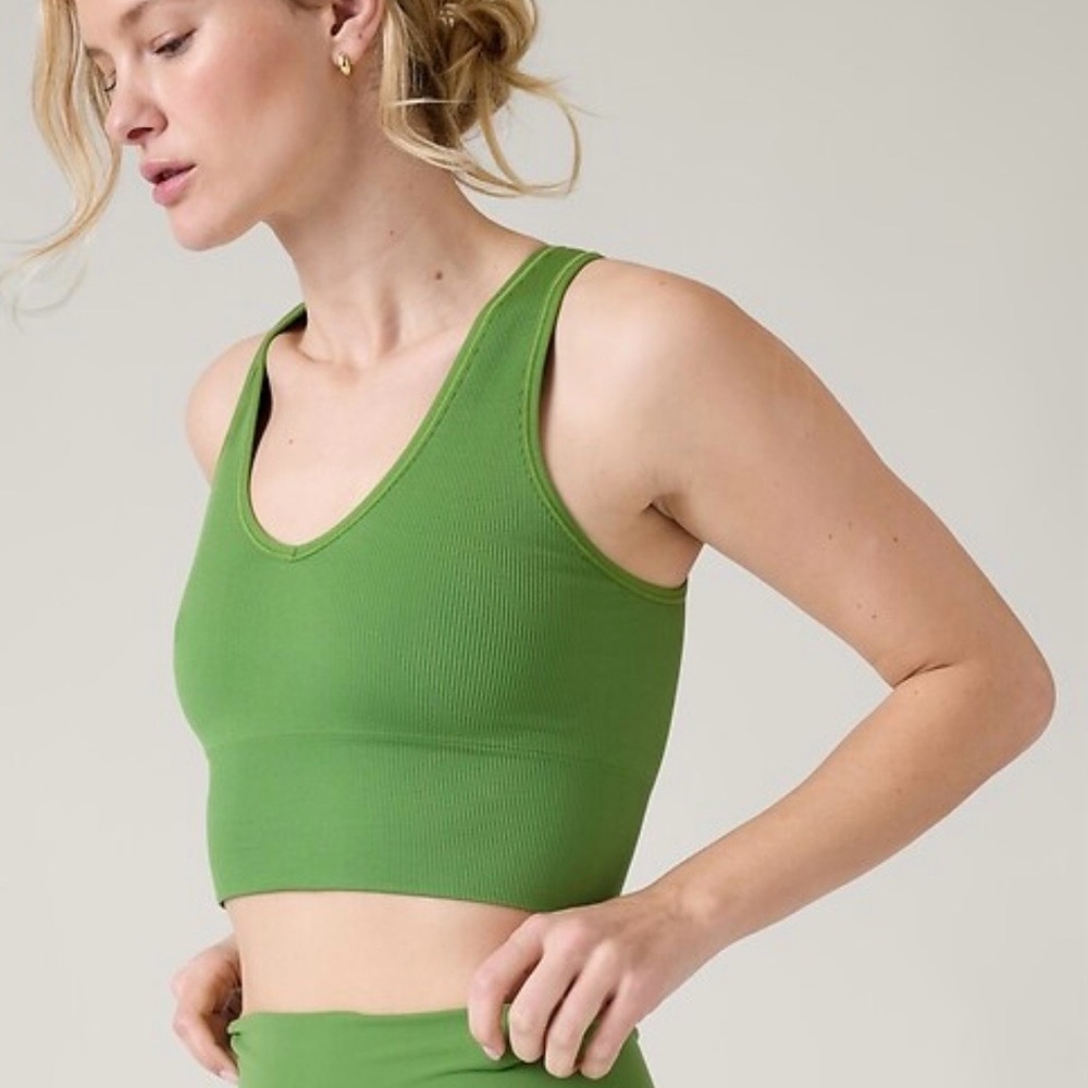 ATHLETA Aurora Seamless Crop Rib Tank in Baja Green